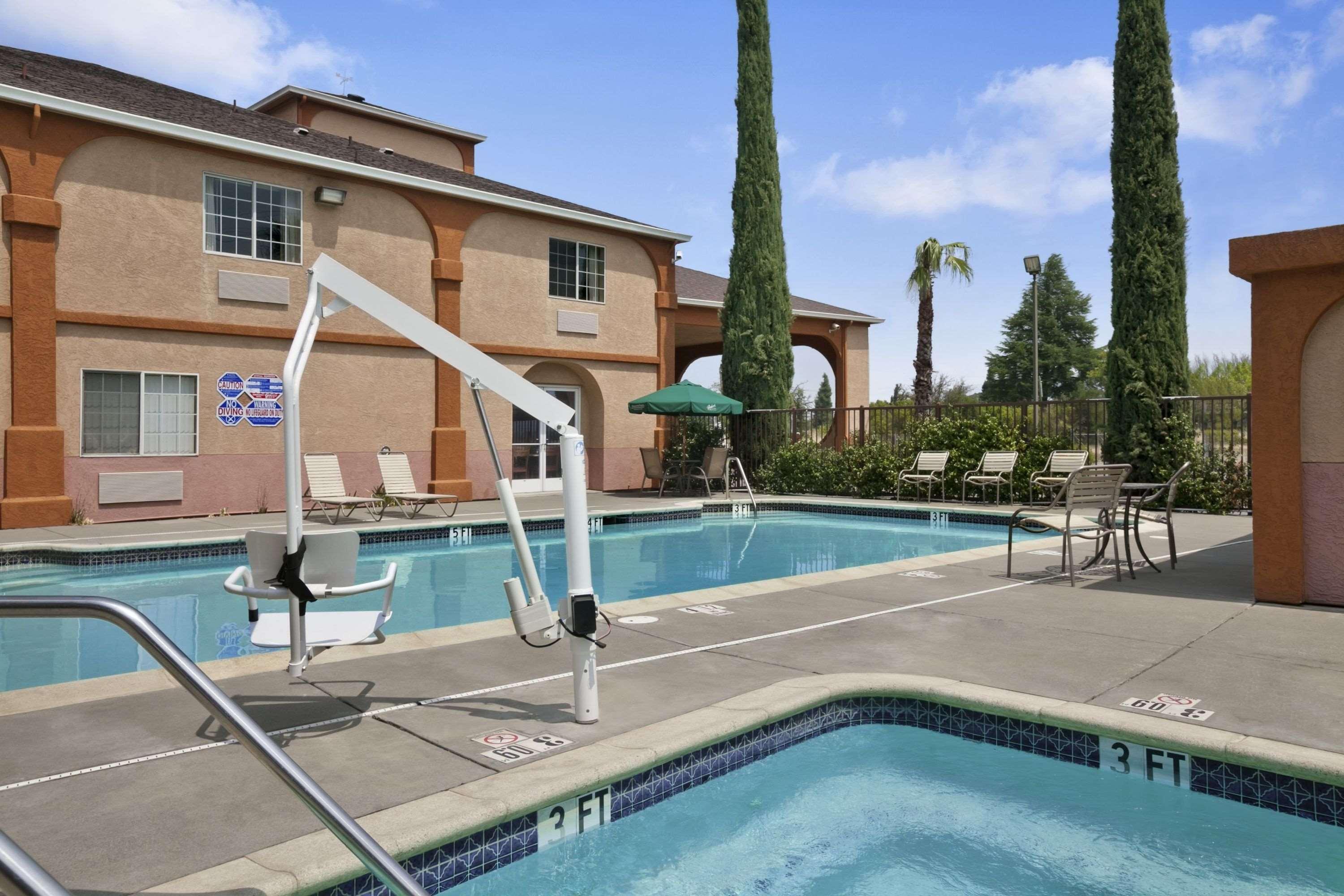 Surestay Hotel By Best Western Ukiah Exterior photo